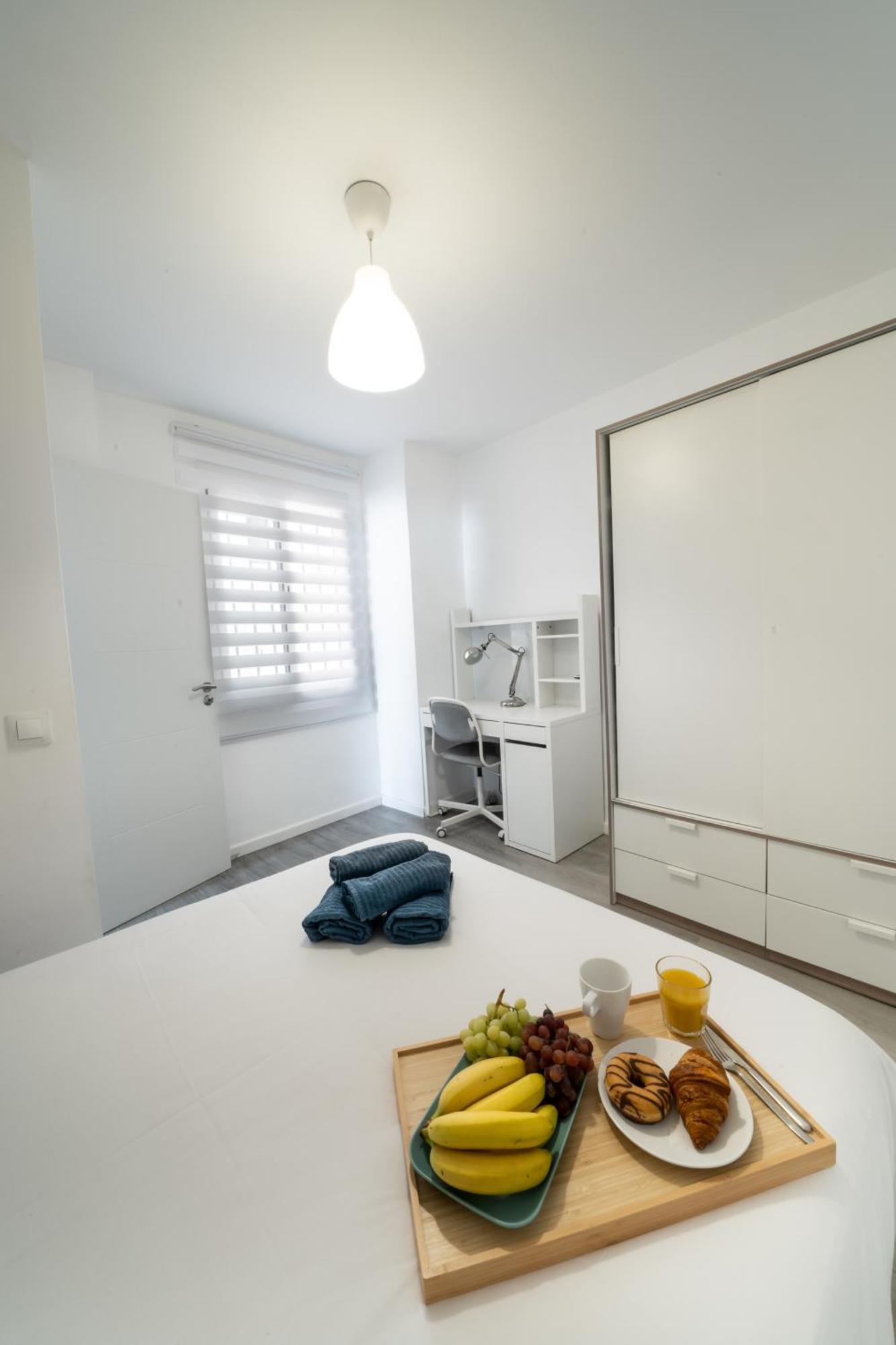 1 Room Playa Pedregalejo Малага Екстериор снимка